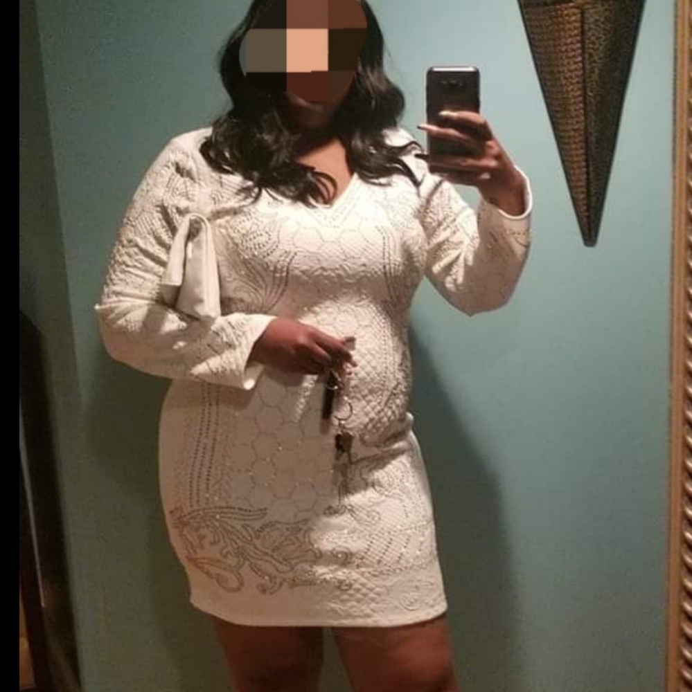 White dress w gold embellishments, L
